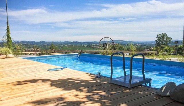Nice apartment for 2 guests with pool, WIFI, TV, patio and pets allowed