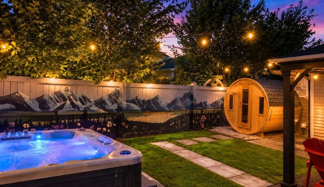 Nordic Spa Escape - Hot Tub - Fire Table - BBQ - Barrel Sauna