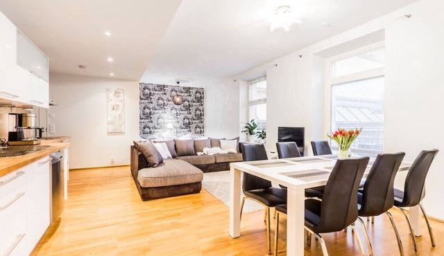 Practical & Spacious 2-Bedroom Apartment w/Private Sauna in Central Helsinki
