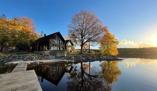 Private lakeside cottage with its own jetty and rowing boat.