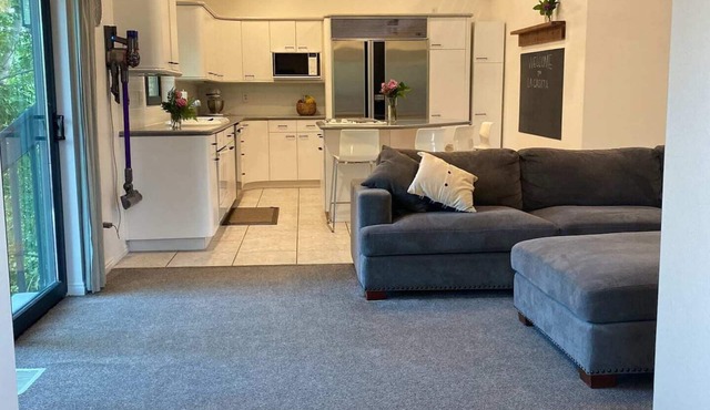Provo River Bottoms Modern Guest House - 15 Minutes from Sundance!