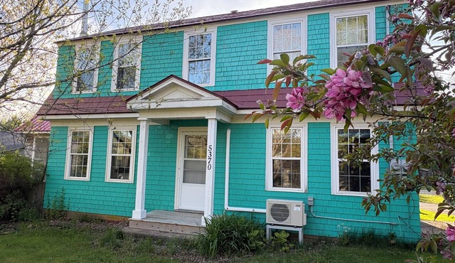 Quaint Dutch Colonial. Located in the seaside community of Chester Basin.