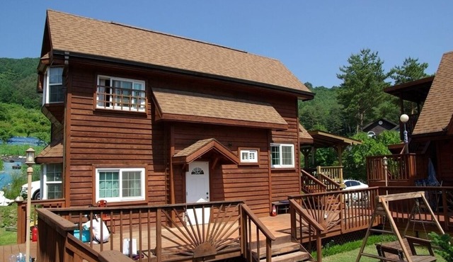 "Rhin" (2 Bedroom)/Duplex Suite(Dokchae)
