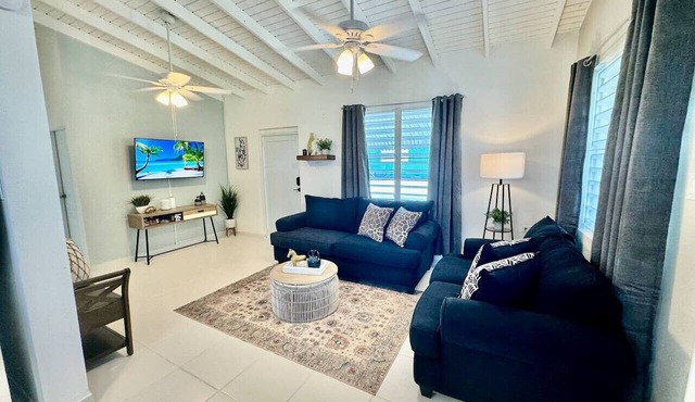 Spacious Boquerón escape with backup generator
