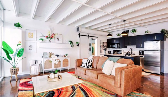 Stunning 2 Bedroom Loft with heated parking in the heart of the ICE DISTRICT.