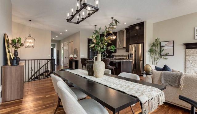Stunning 3-bedroom luxury retreat in Cranston