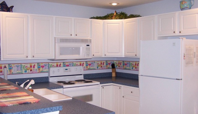 The Ledges - 2 Bedroom - 2 Bath in Bldg 10 Beautiful view of main channel
