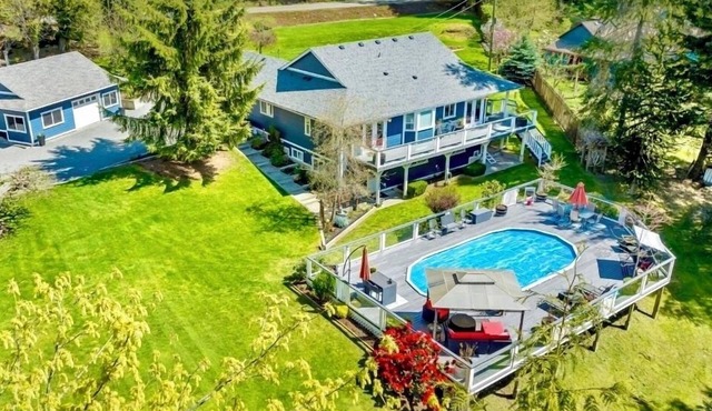 The Sanctuary with hot tub and pool!