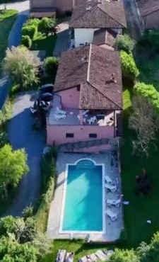 Villa con piscina e intera struttura a uso esclusivo casa del moré
