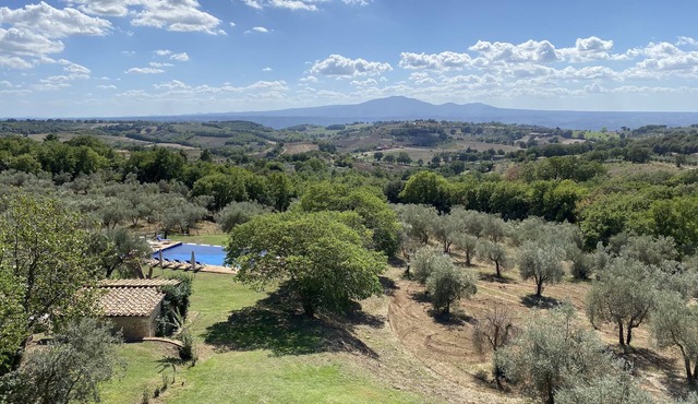 Villa Torricello, Restored Farmhouse With Spectacular View Over the Tiber Valley