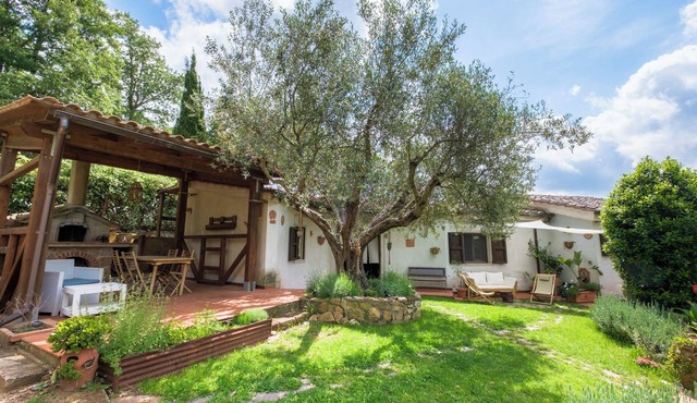 Villetta La Poderosa – A welcoming rustic Tuscan villa surrounded by nature