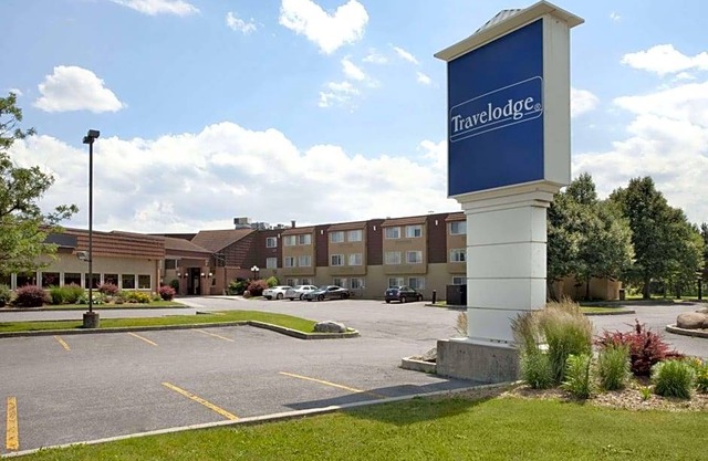 2-Star Hotel ∙ Travelodge by Wyndham Ottawa East