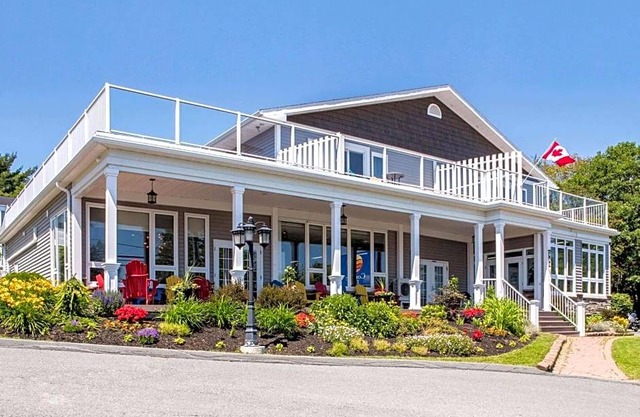 2-Star Hotel ∙ Comfort Inn Halifax