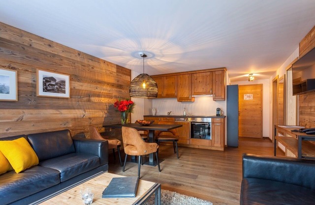 22 Summits Apartments