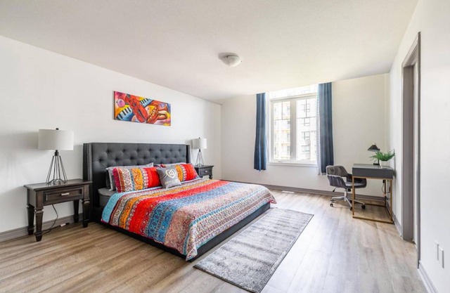 240 m² Apartment ∙ 4 bedrooms ∙ 10 guests