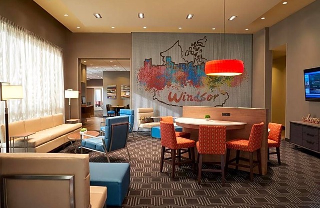 3-Star Hotel ∙ TownePlace Suites by Marriott Windsor