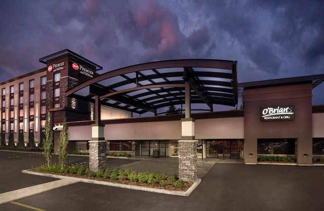 Best Western Premier Denham Inn & Suites