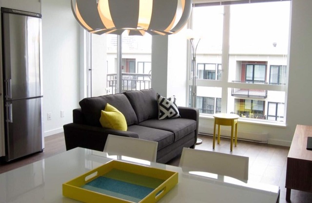 Beautiful 5 Star Apartment in Prime Location, Vancouver Island Apartment 1006