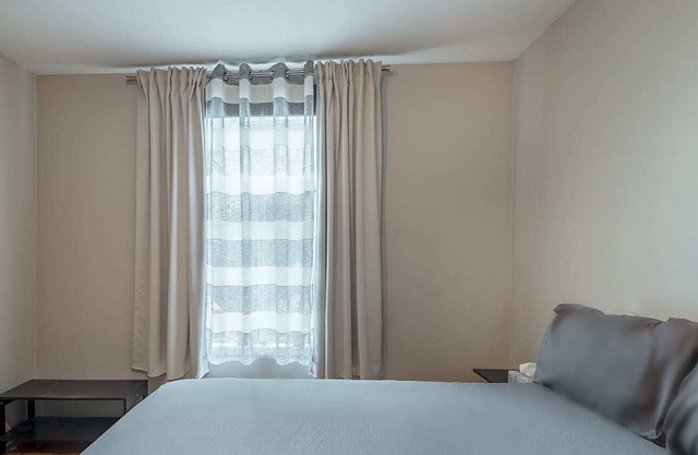 Beautiful Apartment ~ Downtown Montreal