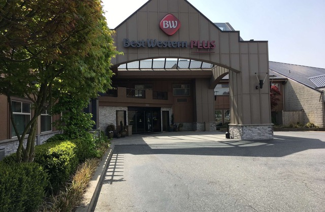 Best Western Plus Langley Inn