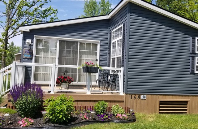 Blue Haven @ VineRidge Resort