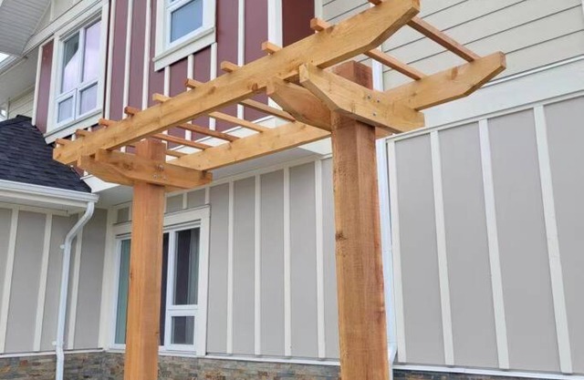 Brand New Luxury 1 bedroom Townhouse with full kitchen