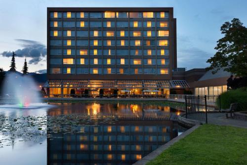 Coast Chilliwack Hotel 