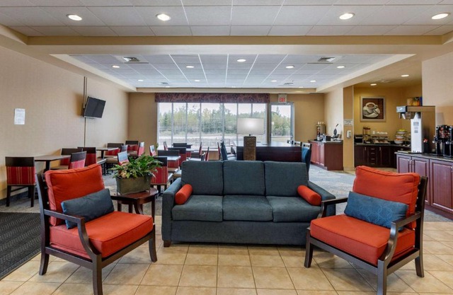 Comfort Inn Sturgeon Falls 