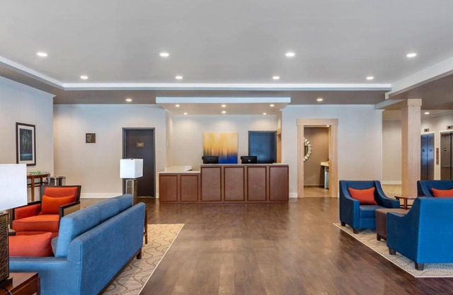 Comfort Inn 