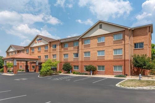 Comfort Suites Mason Island 