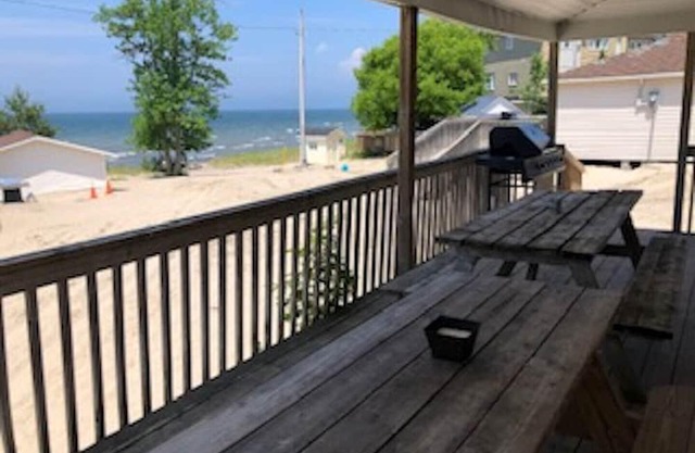 COTTAGE # 6