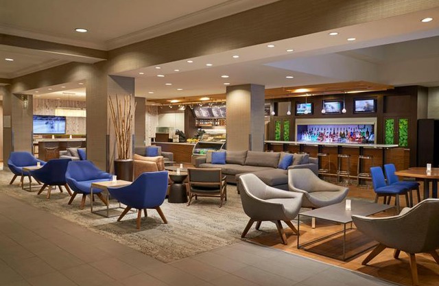 Courtyard by Marriott Downtown Toronto