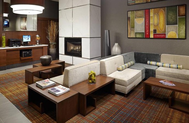 Courtyard by Marriott Montreal Airport