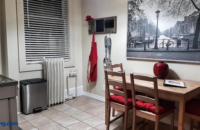 Cozy 2-Bedroom Apartment #25 by Amazing Property Rentals