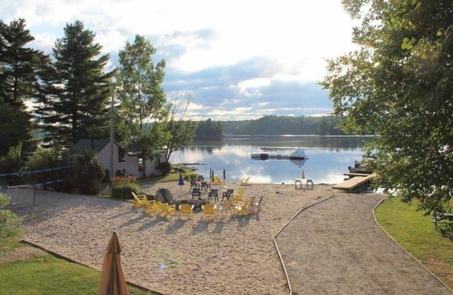 Bunkie At The Muskoka Shores Parry Sound 