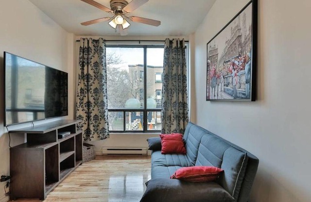 Destination Loft Minutes from Downtown #103