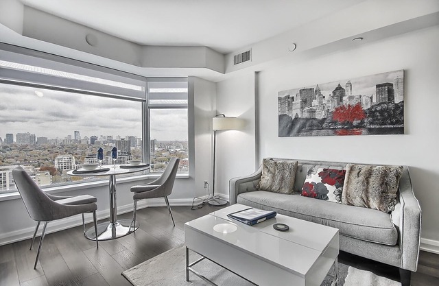 Executive Yorkville 