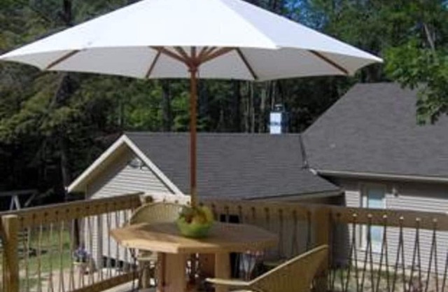 Frenchman Bay Cottages--Loft