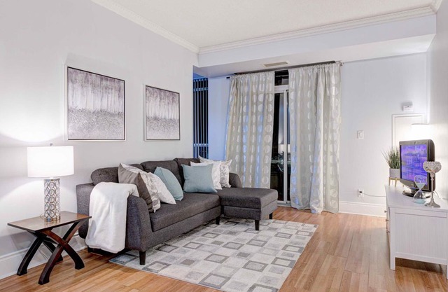 Furnished Rental 2 Bedroom Suite in Mississauga