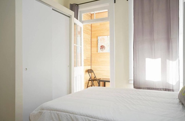 Furnished Studio by Concordia University #301