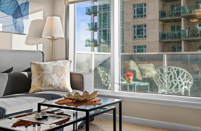 GLOBALSTAY . Luxury 2BR2BA Stampede,Mountains View.Free Parking
