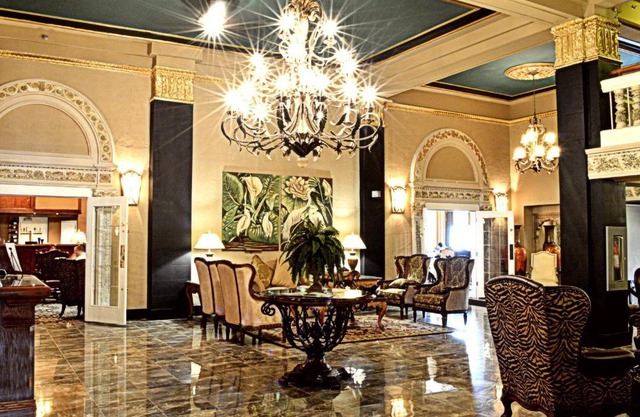 Grant Hall Hotel 