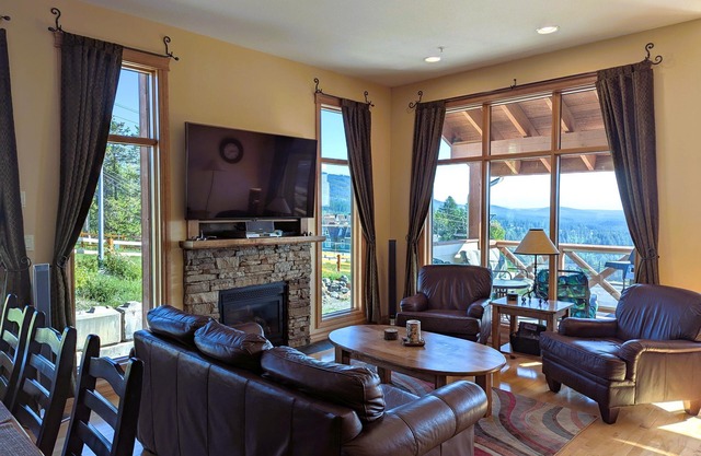 Sullivan Stone Lodge Kimberley 