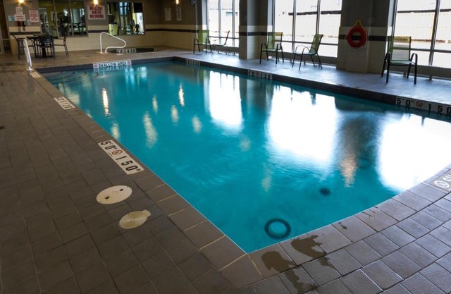 Holiday Inn Express Thunder Bay Ihg Hotel 