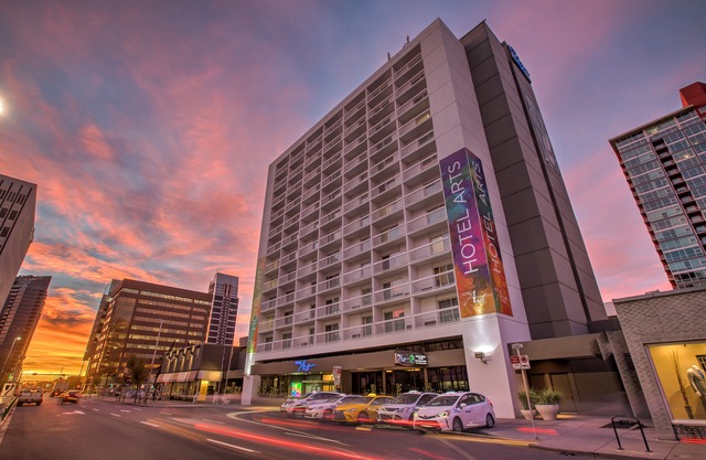 Hotel Arts