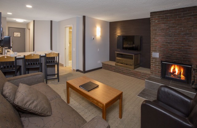 Jasper Inn & Suites by INNhotels