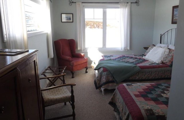 Johnson Shore Inn - PEI - Rooms 2 & 4 - First Floor Triple - Queen bed and a twin