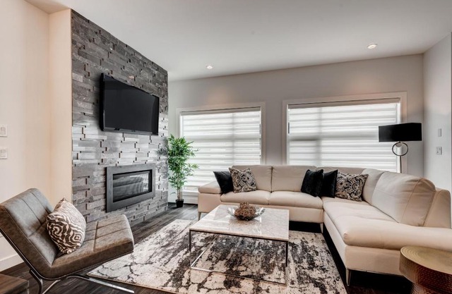KENSINGTON LODGE 2