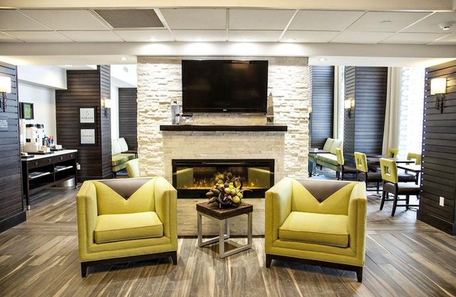 Kitchener Inn & Suites
