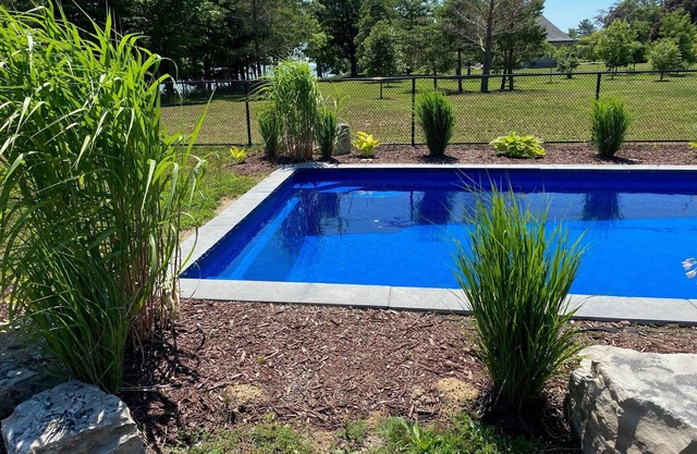 Lake Erie Waterfront Cottage near Niagara Wine Region